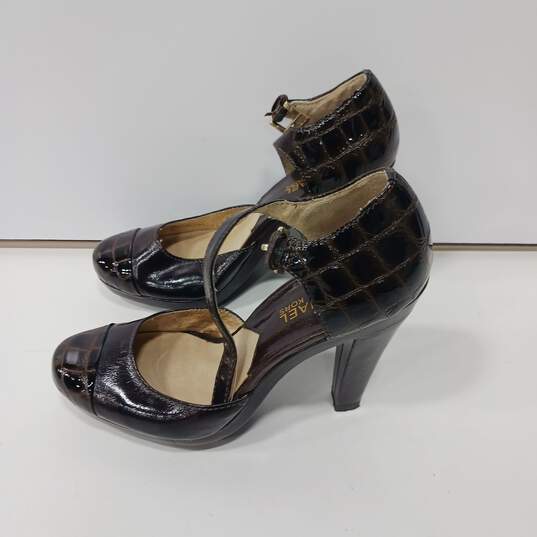 Michael Kors Women's Leather Alligator Print Ankle Strap Heels Size 6.5M image number 1
