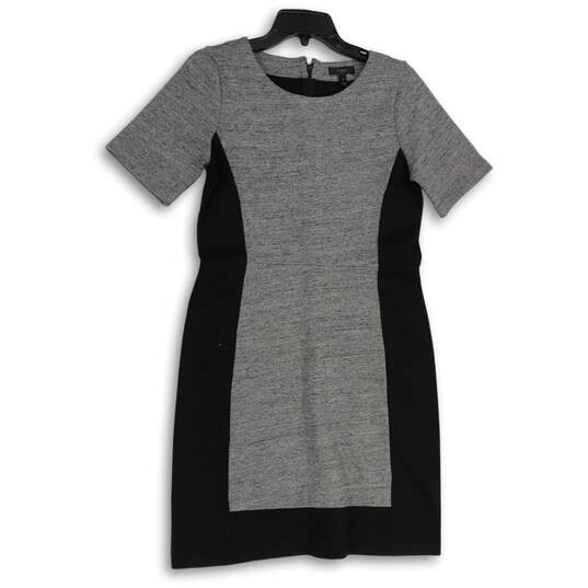 Womens Gray Black Round Neck Short Sleeve Back Zip Sheath Dress Size 8 image number 1
