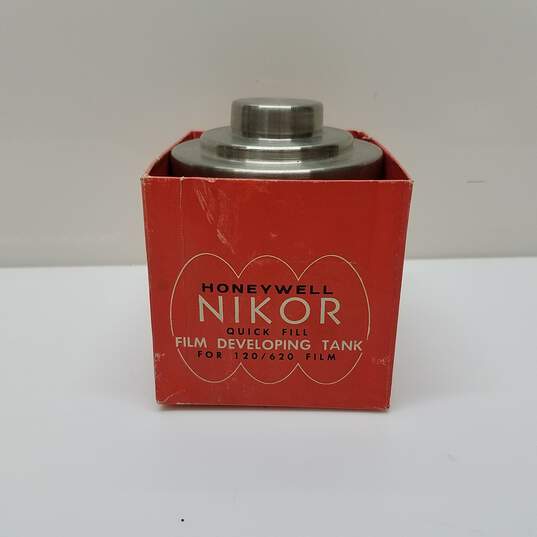 STAINLESS STEEL NIKOR FILM DEVELOPING TANK AND BOX image number 1