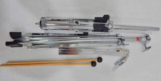 Ludwig Brand 30-Key Model Metal Glockenspiel Kit w/ Case and Accessories image number 2