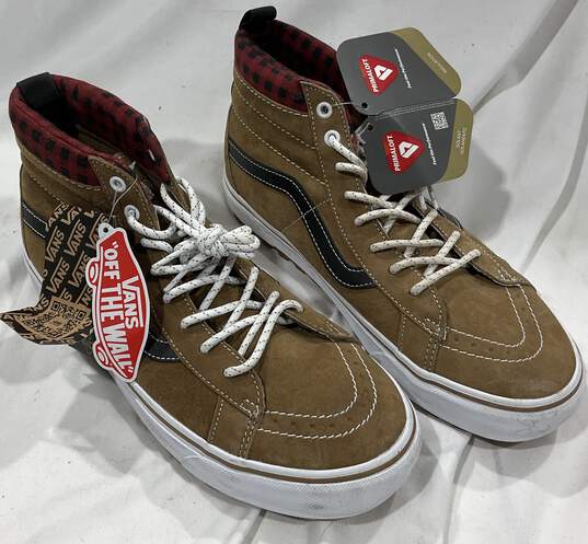 Vans Made For The Elements Size 10.5 image number 1