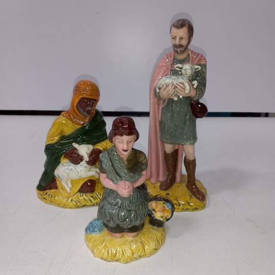 Holland Mold Ceramic Nativity Set image number 6