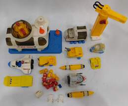 Vintage Lil Playmates Space Station Playset With Vehicles Figures alternative image