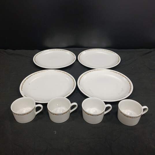Syracuse China Set of 4 Plates and 4 Cups image number 1