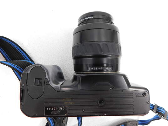 Minolta Alpha a-5700i Maxxum 5000i 35mm Film Camera W/ Zoom AF Lens + Case image number 6