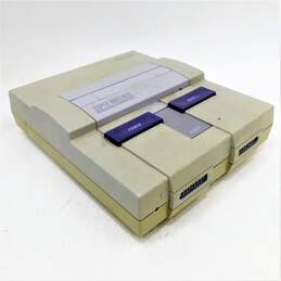 Nintendo SNES Console  W/ 2 Controllers & Cords No Games alternative image