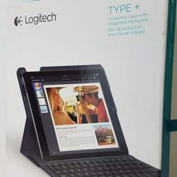 Logitech Type + Bluetooth Folio Keyboard Case for iPad Air 2-SOLD AS IS, UNTESTED alternative image
