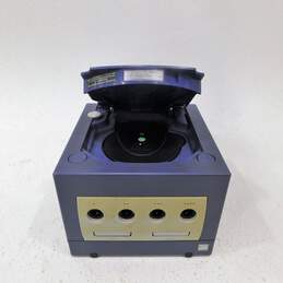 Nintendo Gamecube w/4Games and controller monsters inc. alternative image
