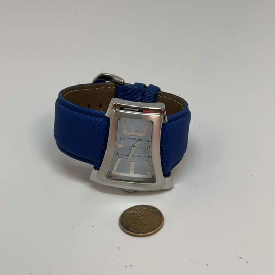Designer Invicta 2199 Silver Blue Adjustable Strap Analog Wristwatch image number 3