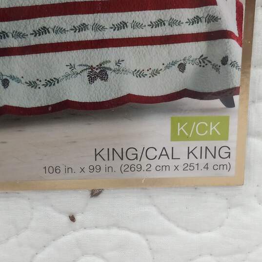St. Nicholas Square - Holiday Collection 'Clara Quilt' King/Cal King New With Tag image number 6