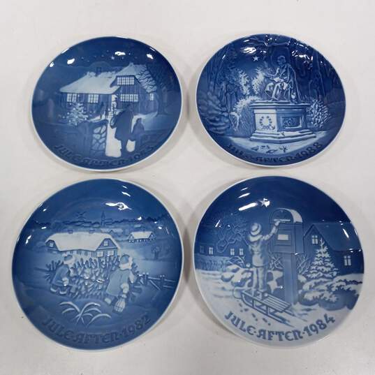 Bundle of 15 Blue & White Royal Copenhagen Plates image number 9
