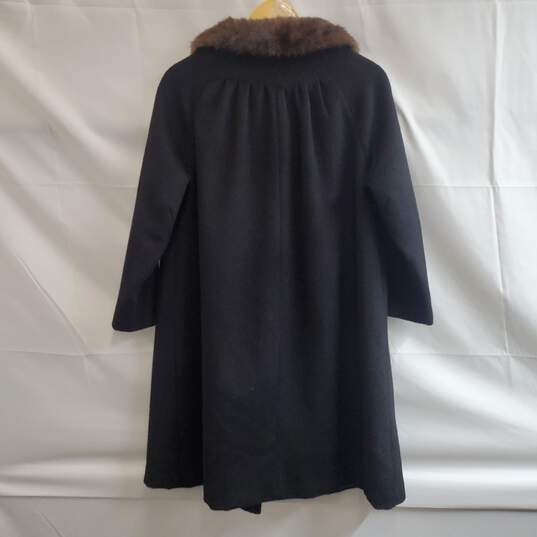 Vintage  Black Wool Coat w/ Fur Collar image number 2