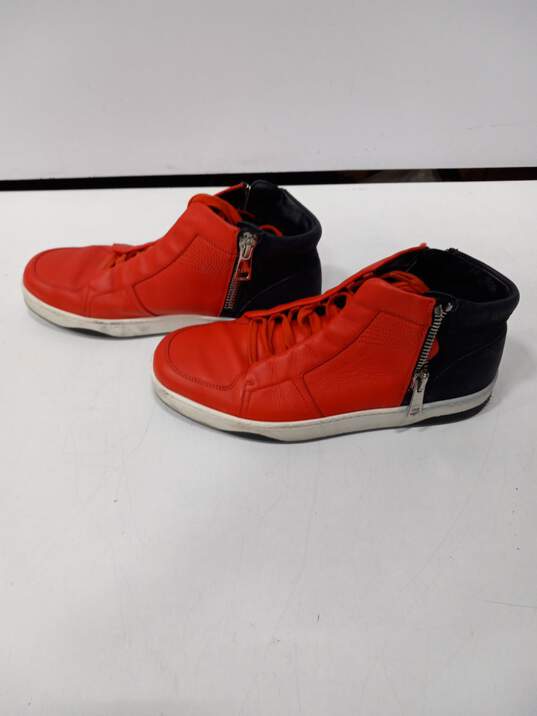 Gucci Hudson Men's Black & Orange Shoes Size 7.5 image number 2