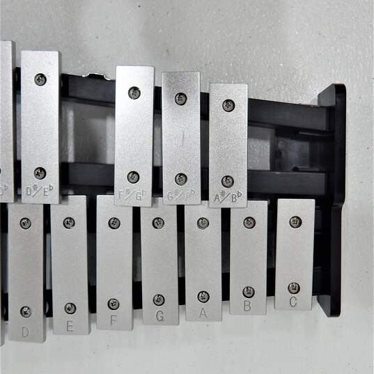 Ludwig Brand 32-Key Model Metal Glockenspiel Set w/ Rolling Case and Accessories image number 6