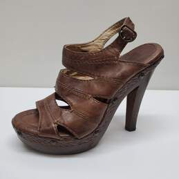 FRYE Dara Campus Stitch Brown Leather Heels Sz 6M alternative image