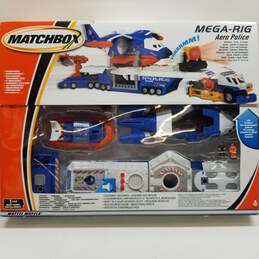 Matchbox Mega-Rig Aero Police Playset IOB