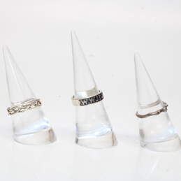 Assortment of 3 Sterling Silver Rings Size 6, 6.25, 7.75 - 6.4g alternative image