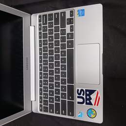 Samsung Chromebook XE303C12 Google Student Laptop 11.6 in alternative image