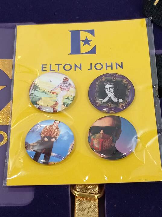 Elton John VIP Gift Set image number 2