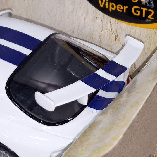 Maisto Special Edition White Viper Model In Original Box image number 3