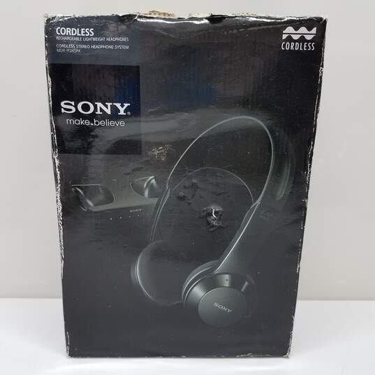 Sony cordless rechargeable headphones with charging dock and cords untested image number 2