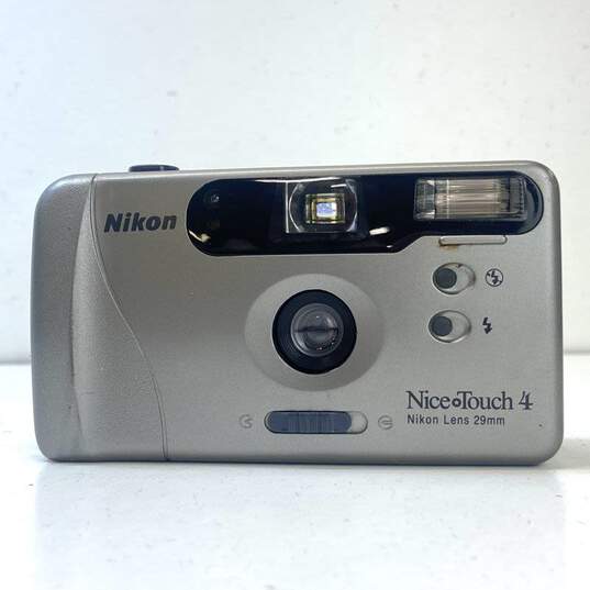 Nikon Nice Touch 4 35mm Point & Shoot Camera image number 1