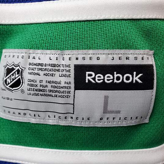 Vintage Vancouver Canucks NHL Reebok Hockey Jersey #17 Kesler Signed LG image number 6