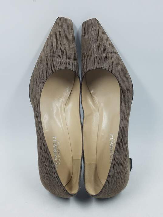 Authentic Bruno Magli Taupe Pumps W 9.5AA image number 6