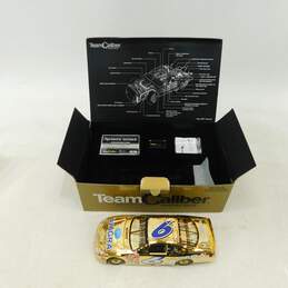 NASCAR 2001 Team Caliber Mark Martin Pfizer Owners Gold 1:24 Limited Edition