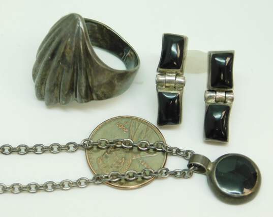 Artisan Sterling Silver Faux Onyx Inlay Pendant Necklace & Earrings Wavy Cuff Bracelet & Chunky Ring 25.5g image number 5