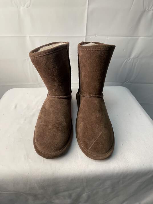 Womens Brown Bear Paw Suede Fur Lined Boosts Size 5 image number 1