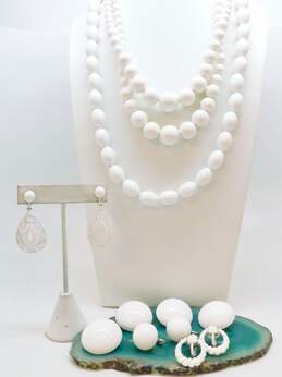 Vintage White Bead Costume Necklaces & Earrings