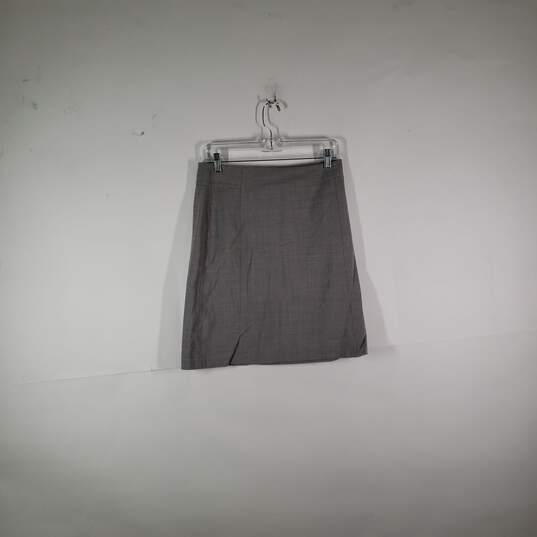 Womens Stretch Flat Front Back Zip Short Straight And Pencil Skirt Size 6P image number 1