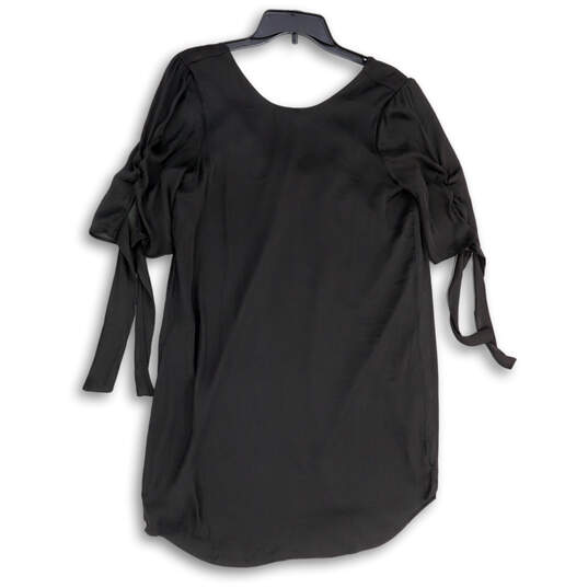 Womens Black Short Sleeve Scoop Neck Pullover Blouse Top Size Medium image number 2