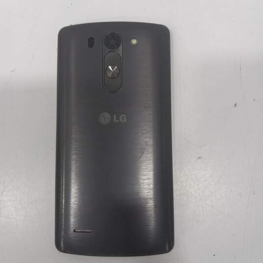 LG BC Model LS885 Cell Phone With Screen Protector image number 2