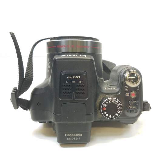 Panasonic Lumix DMC-FZ47 12.1MP Digital Camera image number 3