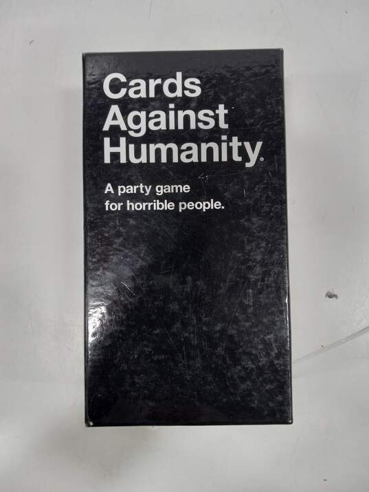 Cards Against Humanity with Second Expansion Pack image number 2