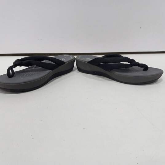 Clarks Women's Black Cloudsteppers Sandals Size 8 image number 3