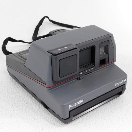 Polaroid Impulse 600 Plus Instant Film Camera w/ Expired Film & Case image number 3