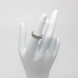 18K White Gold Ring(Size 5)-2.6g