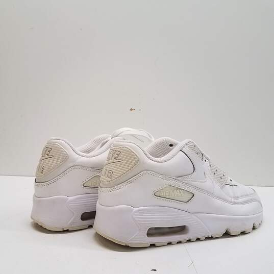 Nike Air Max Women White Size 8/Size 6.5Y image number 4