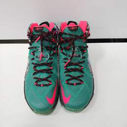 Nike Lebron Sneakers Men's Size 9.5