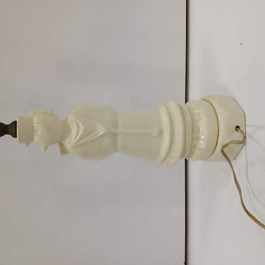 Asian Inspired White Ceramic Lamp image number 2