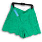 NWT Womens Green Eyelet Scalloped Hem Side Zip Mom Shorts Size 14 image number 1