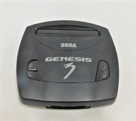 Sega Genesis Model 3, Console Only image number 1