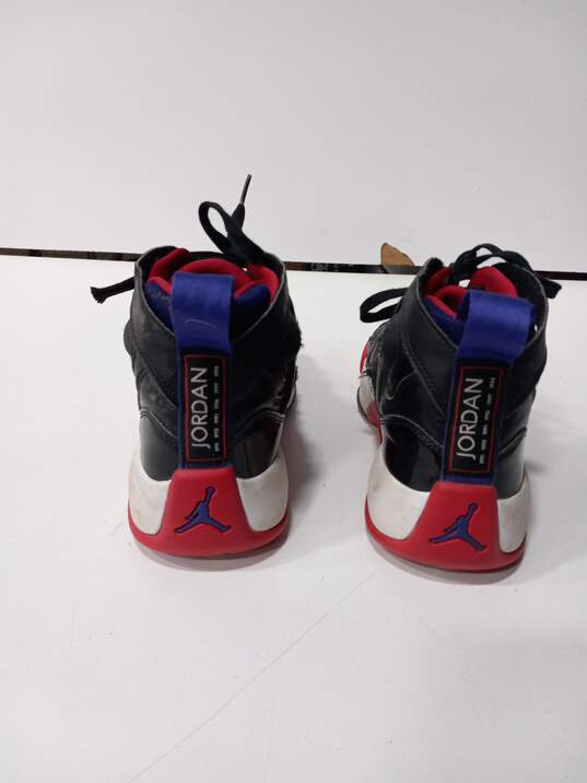 Jordan Sneakers Size 7.5 image number 4
