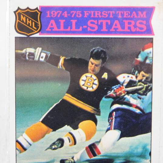 1975-76 HOF Bobby Orr Topps All-Stars Boston Bruins image number 3