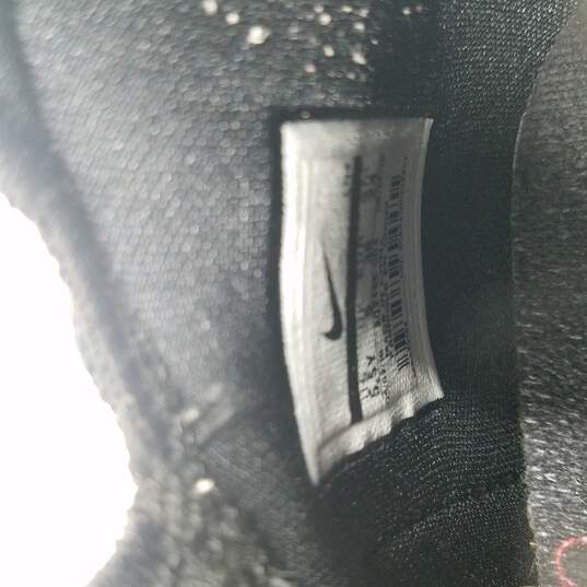 Nike Lebron 16 'Promise' Sneaker Boy's Sz 5.5 Black image number 7