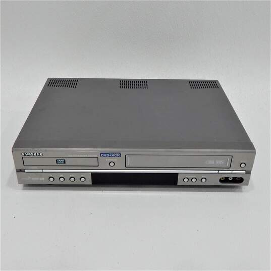 Samsung Brand DVD-V2000 Model DVD/VHS Dual Deck w/ Power Cable image number 1