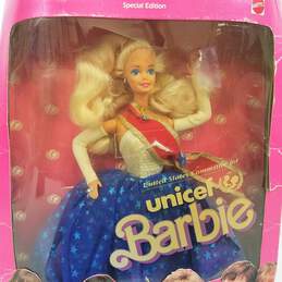 Vintage 1989 Mattel US Committee for UNICEF Barbie Doll Special Edition 1920 NRFB alternative image